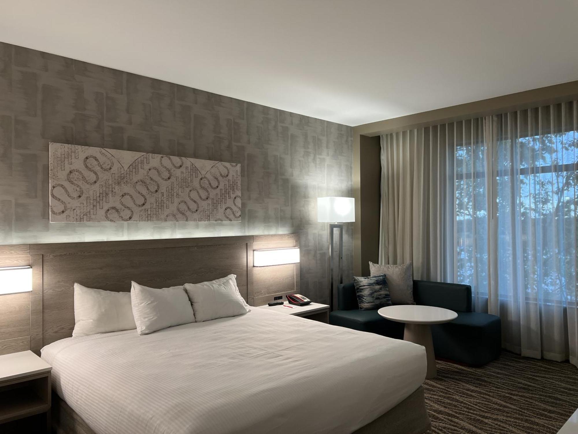 Cherokee Casino West Siloam Springs Resort Bagian luar foto