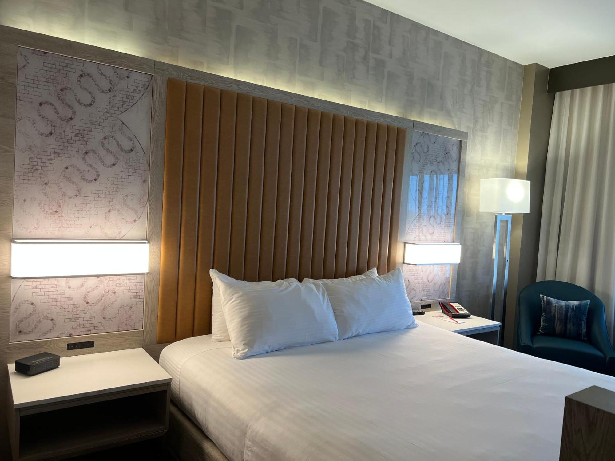 Cherokee Casino West Siloam Springs Resort Bagian luar foto