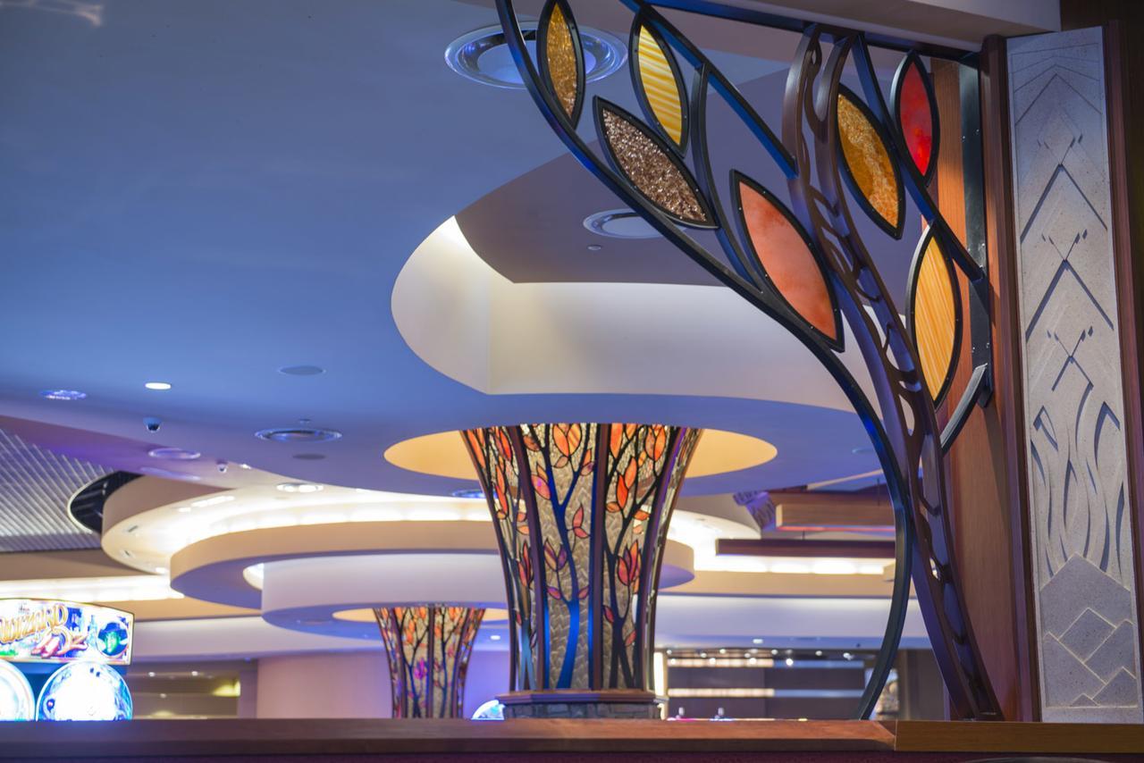 Cherokee Casino West Siloam Springs Resort Bagian luar foto